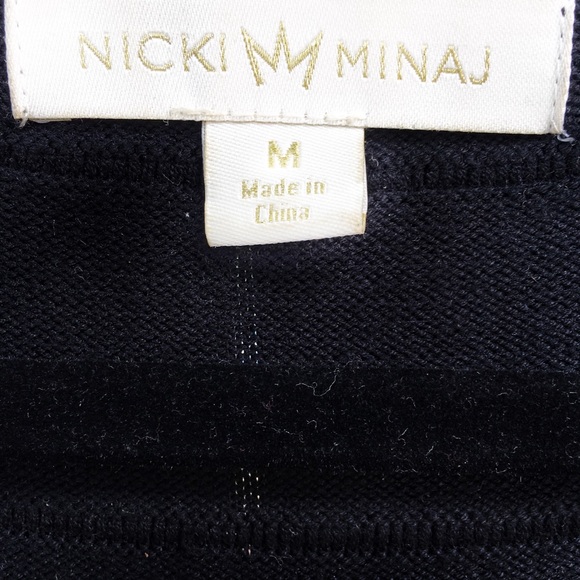 Nicki Minaj Little Black Dress - Picture 4 of 5